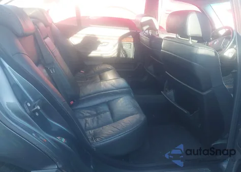 2001 BMW 740Il z USA, uszkodzony, nr VIN WBAGH83481DP20223